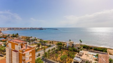 Mezonetový penthouse s panoramatickým výhledem na moře v La Veleta, Torrevieja