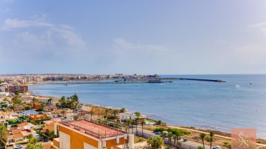 Mezonetový penthouse s panoramatickým výhledem na moře v La Veleta, Torrevieja