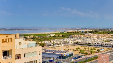 Mezonetový penthouse s panoramatickým výhledem na moře v La Veleta, Torrevieja