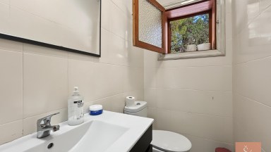Vila v Dehesa de Campoamor s bazénem na pozemku 1 150 m²
