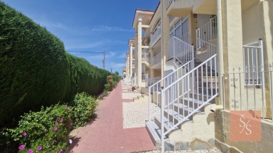 Apartmán v klidné čáčsti s bazénem