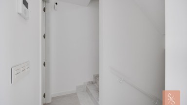 Moderní řadový dům v Aguas Nuevas s fantastickým výhledem