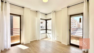 Prodej bytu po kompletní rekonstrukci, 88 m² – Torrevieja