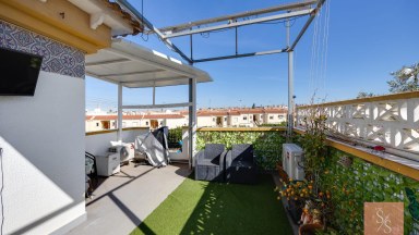 Řadový dům s bazénem – Aguas Nuevas, Torrevieja