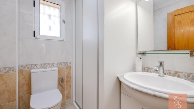Řadový dům s bazénem – Aguas Nuevas, Torrevieja