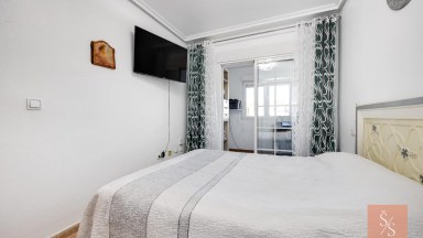 Řadový dům s bazénem – Aguas Nuevas, Torrevieja