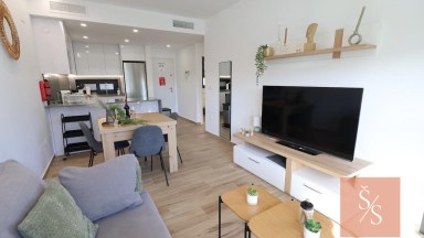 Moderní apartmán 3+kk s bazénem a parkováním – Villamartín, Orihuela Costa