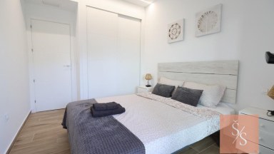 Moderní apartmán 3+kk s bazénem a parkováním – Villamartín, Orihuela Costa
