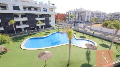 Moderní apartmán 3+kk s bazénem a parkováním – Villamartín, Orihuela Costa