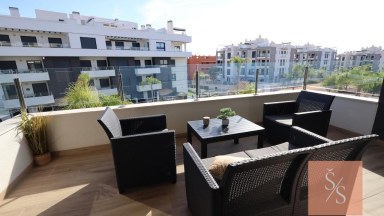 Moderní apartmán 3+kk s bazénem a parkováním – Villamartín, Orihuela Costa