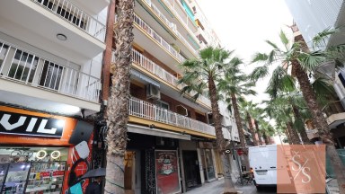 Kompletně zrekonstruovaný apartmán 5+kk v centru Torrevieja
