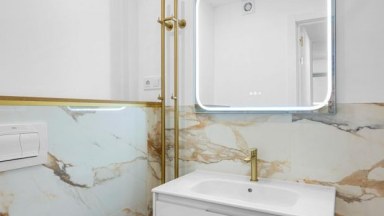 Kompletně zrekonstruovaný penthouse jen pár kroků od pláže v Punta Prima