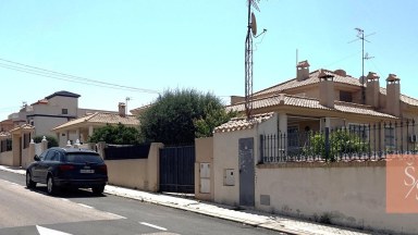 Prostorný rodinný dům na soukromém pozemku s velkým suterénem