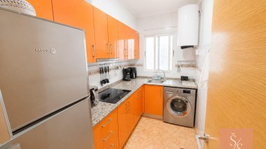 Apartmán s terasou a společným bazénem v Torrevieja