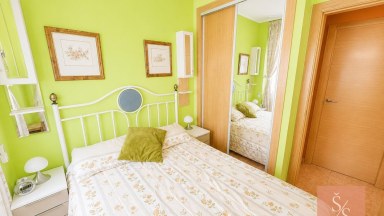 Apartmán s terasou a společným bazénem v Torrevieja