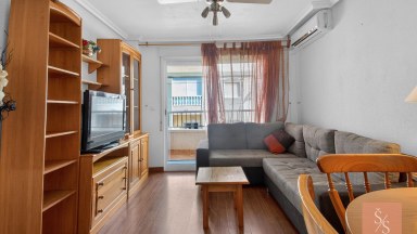 Apartmán s balkonem 600 metrů od pláže Playa del Acequión v Torrevieja