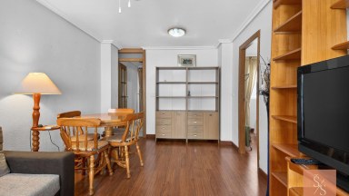 Apartmán s balkonem 600 metrů od pláže Playa del Acequión v Torrevieja