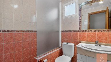 Apartmán s balkonem 600 metrů od pláže Playa del Acequión v Torrevieja