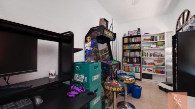 Samostatně stojící vila s vlastním bazénem na pozemku 502 m²