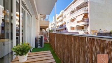 Byt se 3 ložnicemi 200 metrů od pláže Playa del Cura, Torrevieja