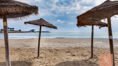 Kompletně zrekonstruovaný penthouse jen 40 metrů od pláže Playa del Acequión