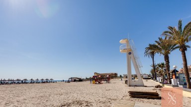 Řadový dům typu Quad v Playa Flamenca