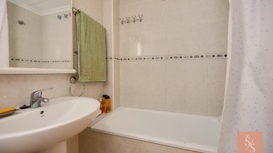 Byt s parkováním a bazénem, 10 minut od pláže Playa del Cura
