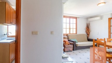 Prostorný apartmán s výhledem na laguny jen 180 metrů od moře v La Mata