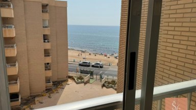 Prostorný apartmán v první linii u moře s výhledem na Playa de los Locos