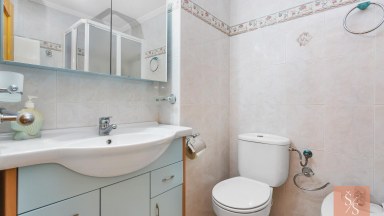 Prostorný apartmán v první linii u moře s výhledem na Playa de los Locos