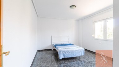 Prostorná dvojvila se zahradou v Playa Flamenca