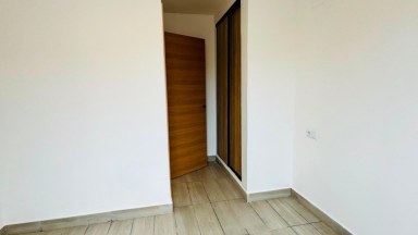 Kompletně zrekonstruovaný apartmán jen 300 metrů od moře