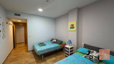 Kompletně zrekonstruovaný apartmán s bočním výhledem na moře v Torrevieja