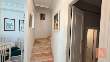 Dvoupatrový duplex se zahradou v Residencial El Cid III v Playa Flamenca