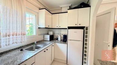 Dvoupatrový duplex se zahradou v Residencial El Cid III v Playa Flamenca