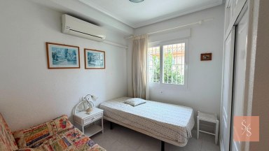 Dvoupatrový duplex se zahradou v Residencial El Cid III v Playa Flamenca