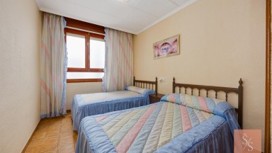 Prostorný apartmán v první linii u moře s čelním výhledem na Středozemní moře