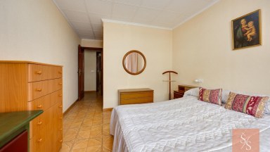 Prostorný apartmán v první linii u moře s čelním výhledem na Středozemní moře