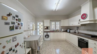 Luxusní vila na pozemku 2 130 m² s panoramatickými výhledy v Ciudad Quesada