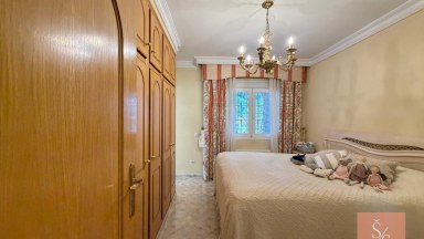 Luxusní vila na pozemku 2 130 m² s panoramatickými výhledy v Ciudad Quesada