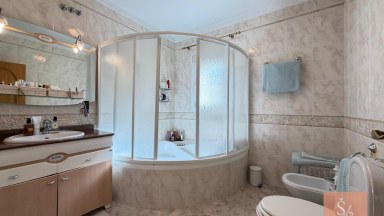 Luxusní vila na pozemku 2 130 m² s panoramatickými výhledy v Ciudad Quesada