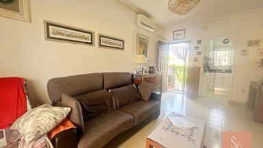 Bungalov v horním patře se zasklenou terasou v Aguas Nuevas