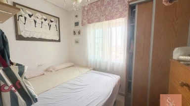 Bungalov v horním patře se zasklenou terasou v Aguas Nuevas