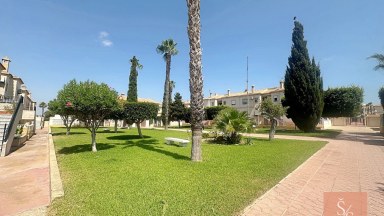 Bungalov v horním patře se zasklenou terasou v Aguas Nuevas