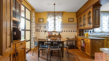 Luxusní vila s výhledem na moře, bazénem, posilovnou a saunou v La Veleta