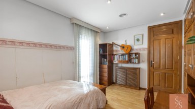 Luxusní vila s výhledem na moře, bazénem, posilovnou a saunou v La Veleta