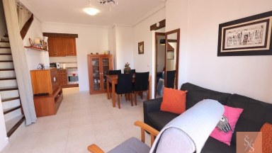 Bungalov v nejvyšším patře se soláriem 50 m² v Aguas Nuevas