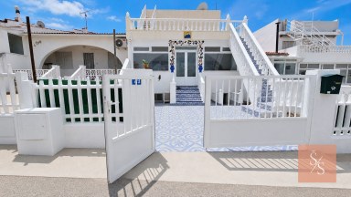 Bungalov s panoramatickým výhledem v Ciudad Quesada