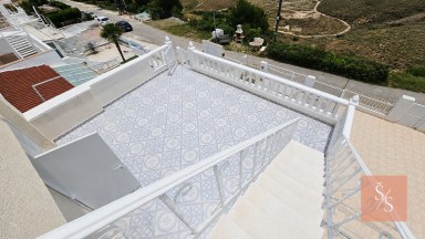 Bungalov s panoramatickým výhledem v Ciudad Quesada