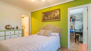 Dvojdomek s bazénem a solárním systémem v Los Balcones